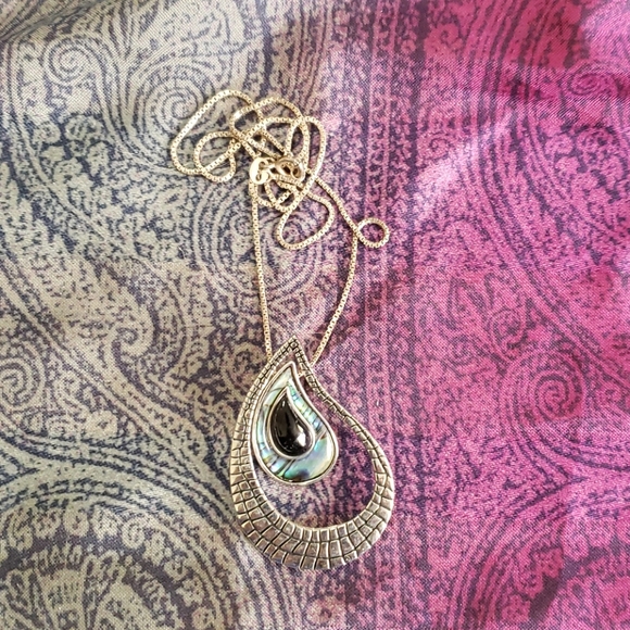 Lia Sophia necklace - Picture 1 of 3